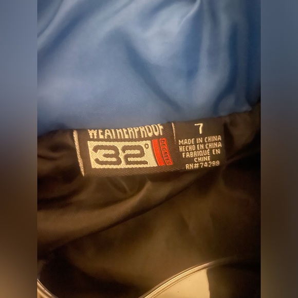32 Degrees Weatherproof Blue and black Puffer  Jacket size 7 - Picture 6 of 6